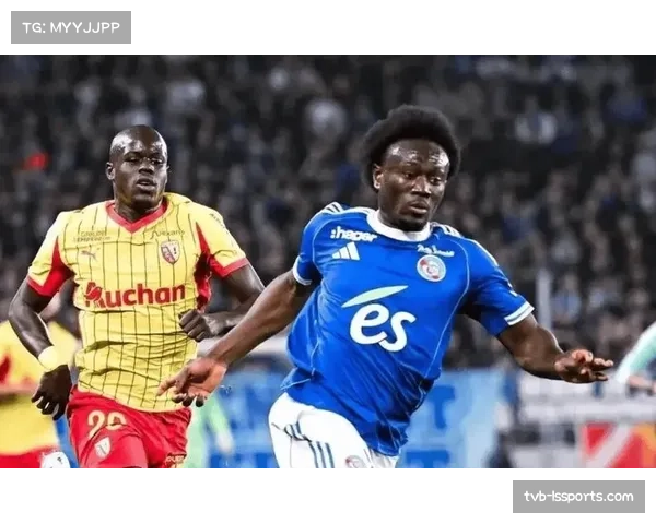 里昂2-2战平马赛,比赛末段双方各入一球